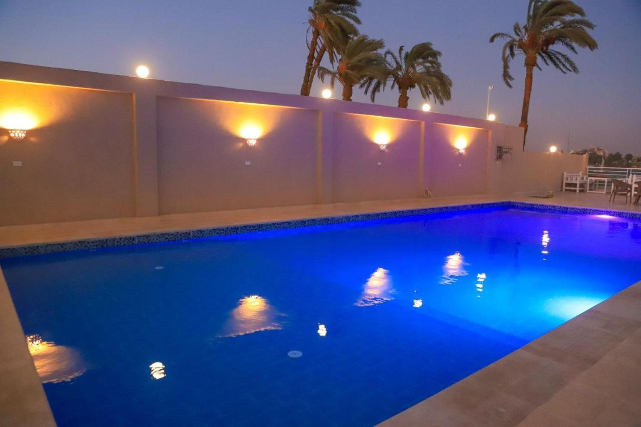 Royal Nile Villas - Pool View Apartment 2 Luxor Exteriér fotografie