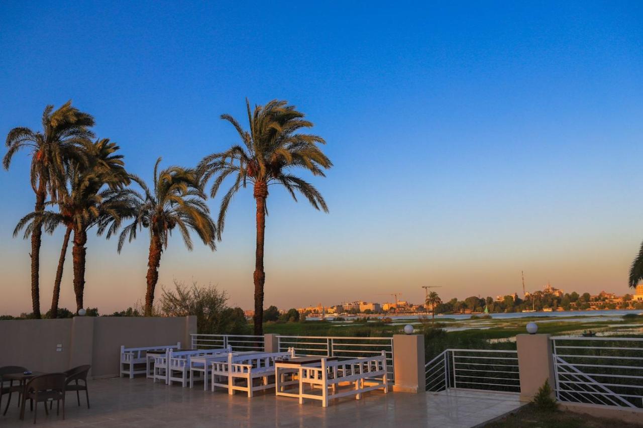 Royal Nile Villas - Pool View Apartment 2 Luxor Exteriér fotografie
