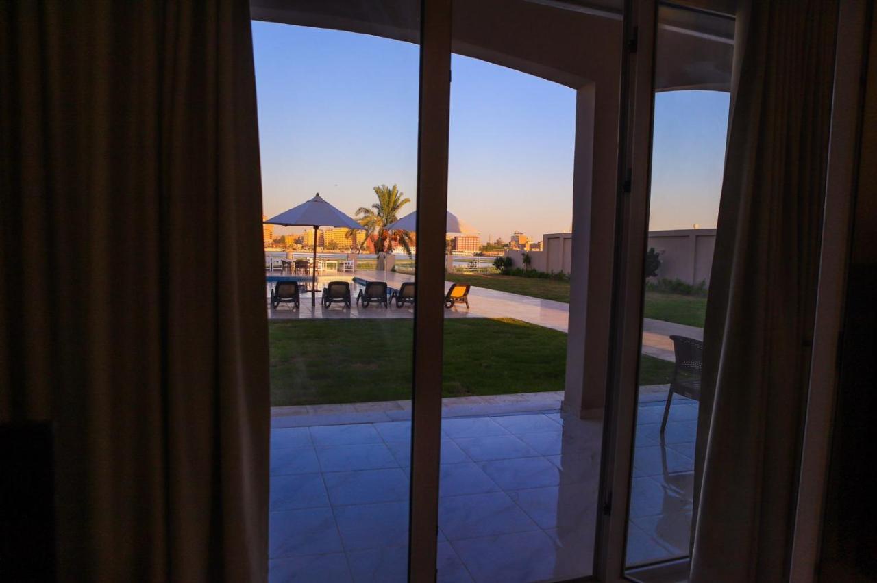 Royal Nile Villas - Pool View Apartment 2 Luxor Exteriér fotografie