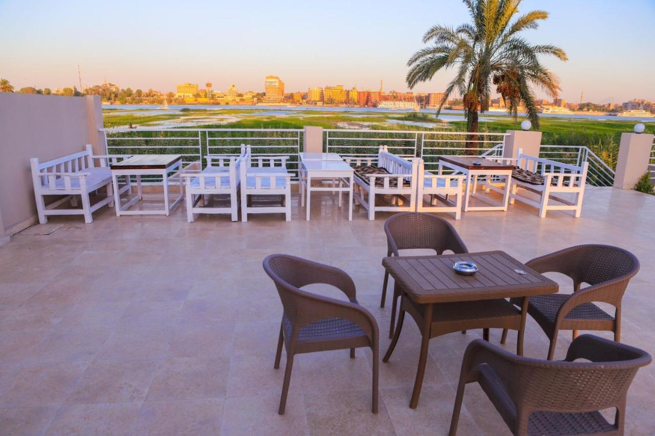 Royal Nile Villas - Pool View Apartment 2 Luxor Exteriér fotografie