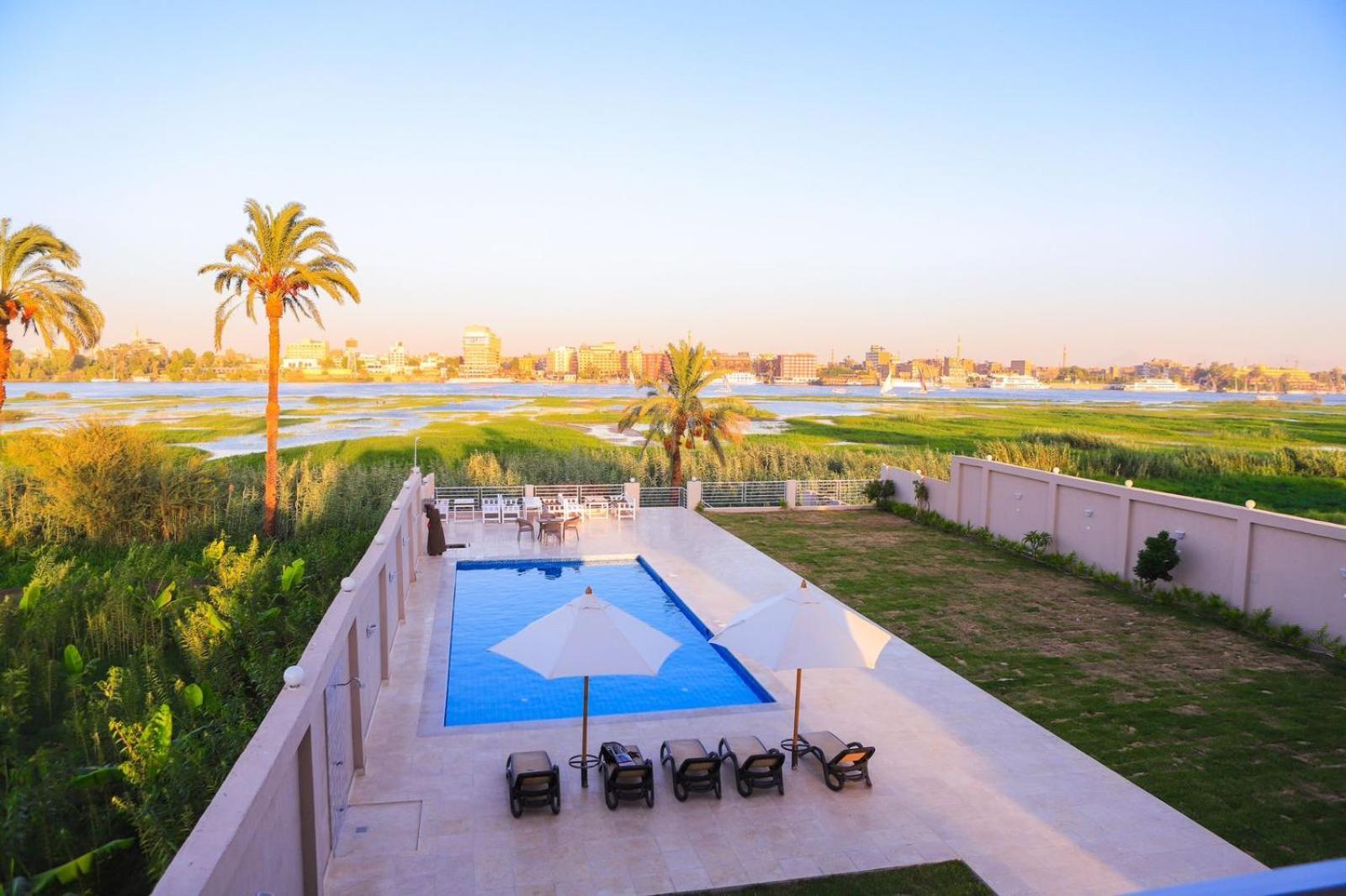Royal Nile Villas - Pool View Apartment 2 Luxor Exteriér fotografie